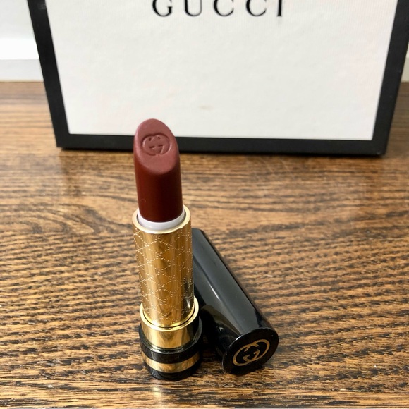 💠 Gucci Lipstick Audacious Colour Intense Imperial Red 220 - Picture 2 of 4